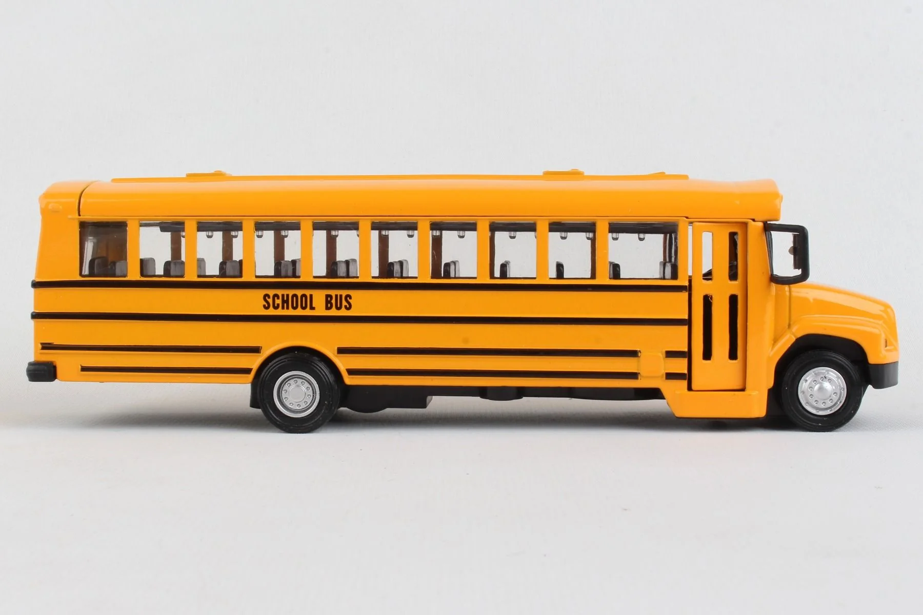 Road Marks Pullback Die-Cast Metal Toy School Bus – 7.5" - Image 4