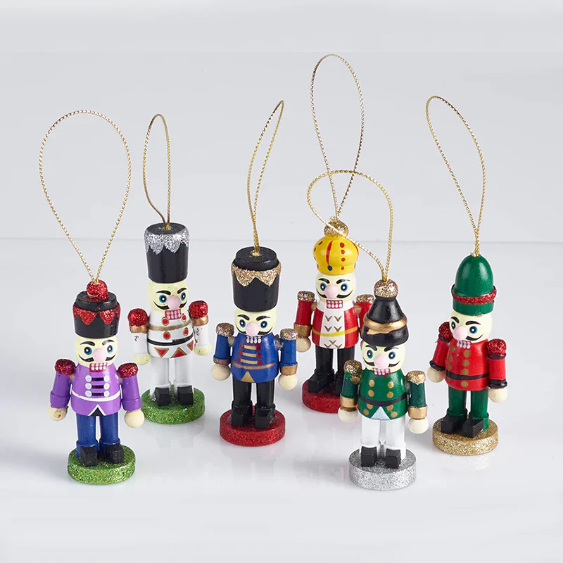 Robin Reed Heritage Nutcracker Christmas Party Crackers – 6 Pack - Image 2