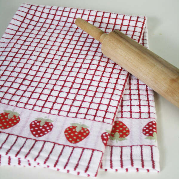 Samuel Lamont Poli Dri 100% Cotton Dish Towel – Strawberry – Pack of 2 - Image 2