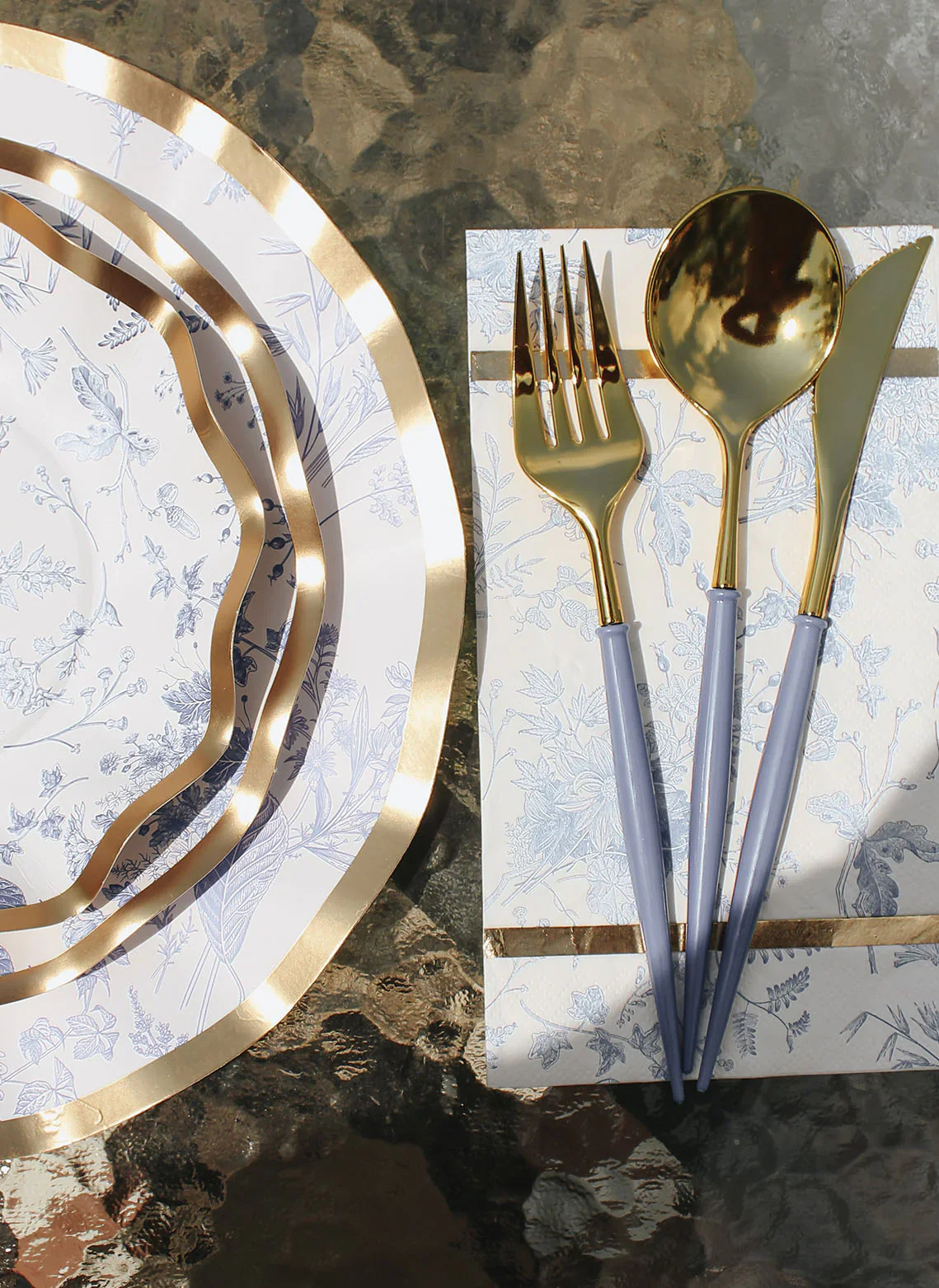 Sophistiplate Bella Assorted Plastic Cutlery – Gold & Sky Blue – 24pc – Service for 8 - Image 5