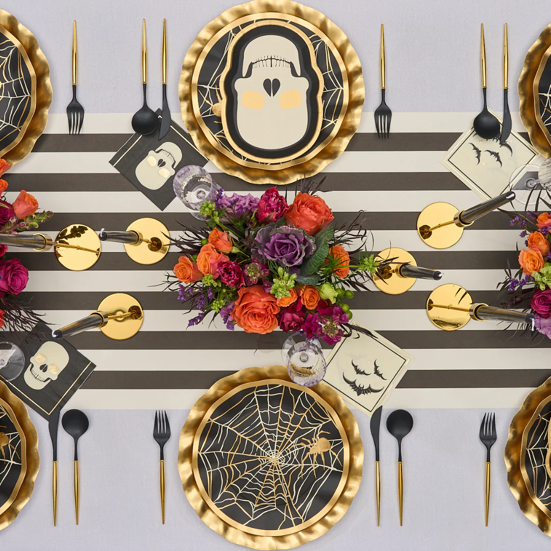 Sophistiplate Classic Wavy Spooky Paper Dinner Plate – 8pk - Image 3