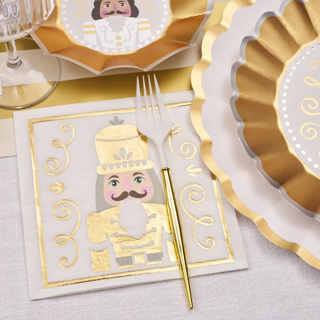 Sophistiplate Gilded Nutcracker Lunch Napkins – 20pk - Image 2