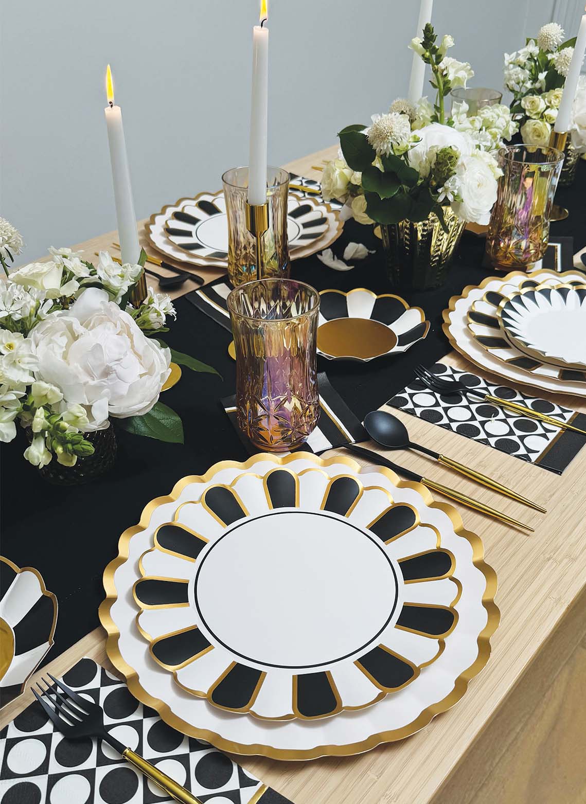 Sophistiplate Scalloped Dinner Plates - 8pkg – Cordoba - Image 3