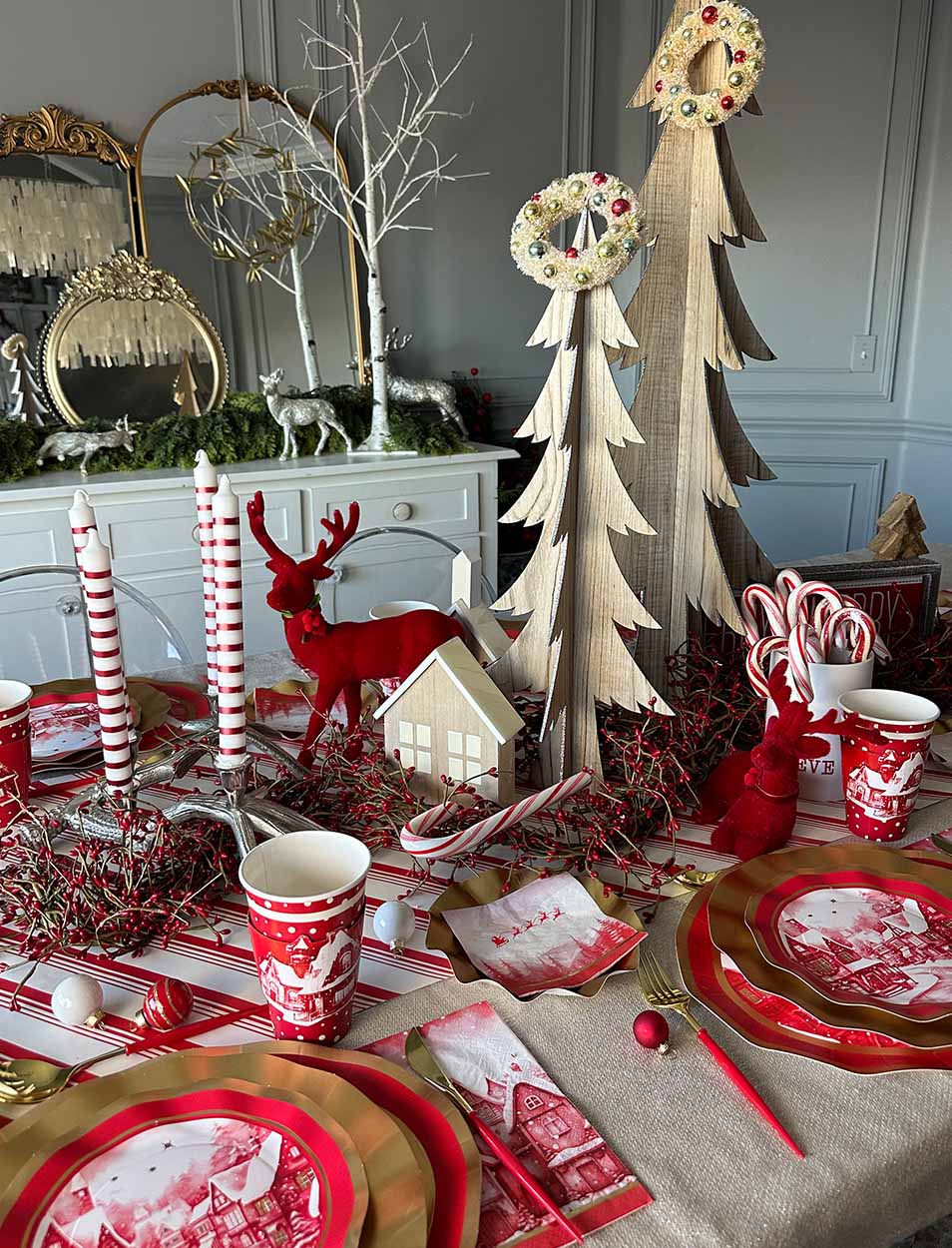 Sophistiplate Wavy Paper Salad Plates – Christmas Village – 8" – 8pk - Image 5