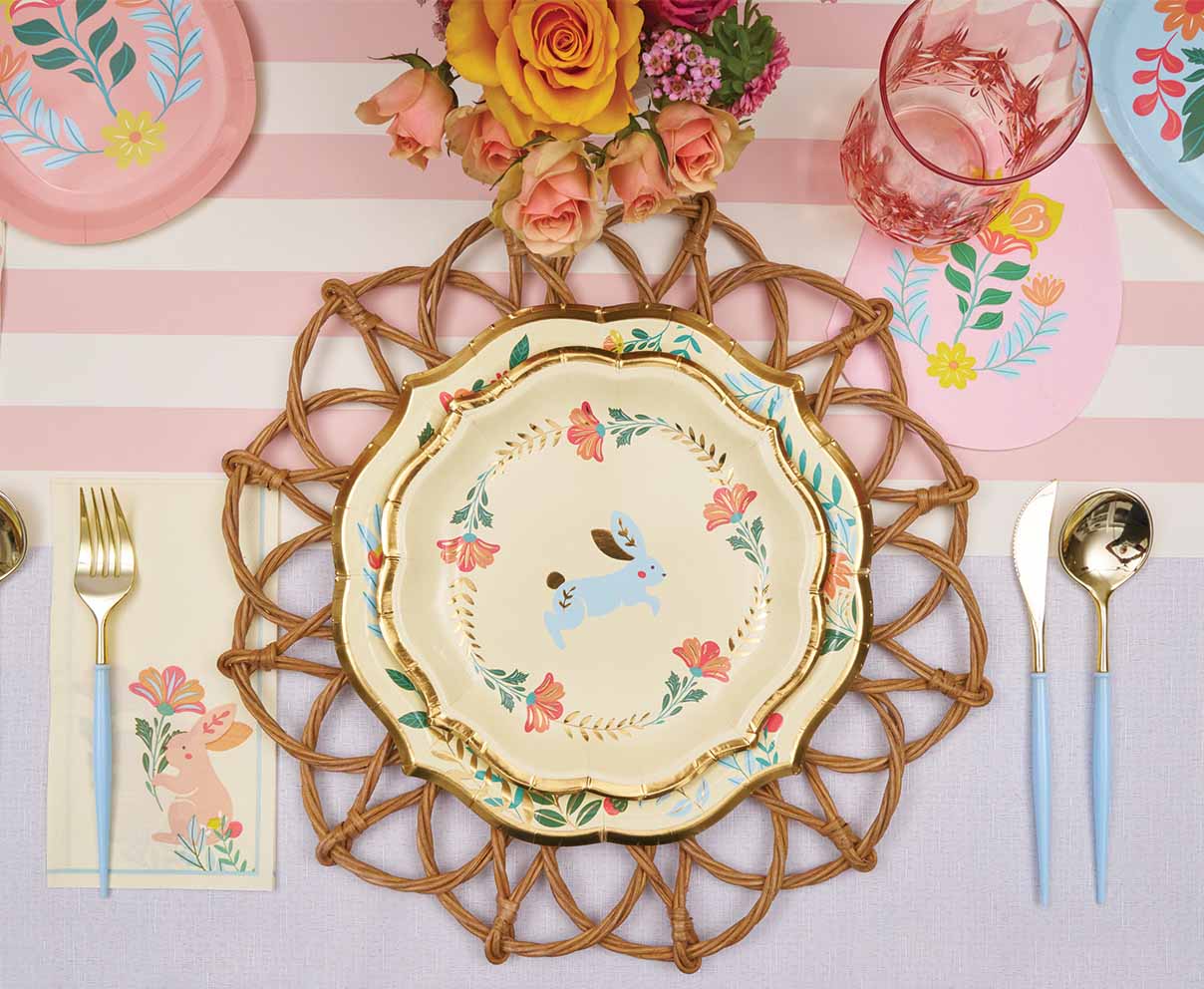 Sophistiplate Wavy Paper Salad & Dessert Plates – 8pk – Folklore Easter - Image 2