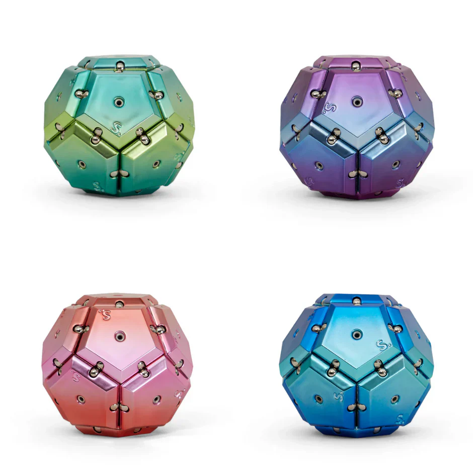 Speks - Geode Chrome Rare Earth Magnet Toy – Cosmos Blue - Image 3