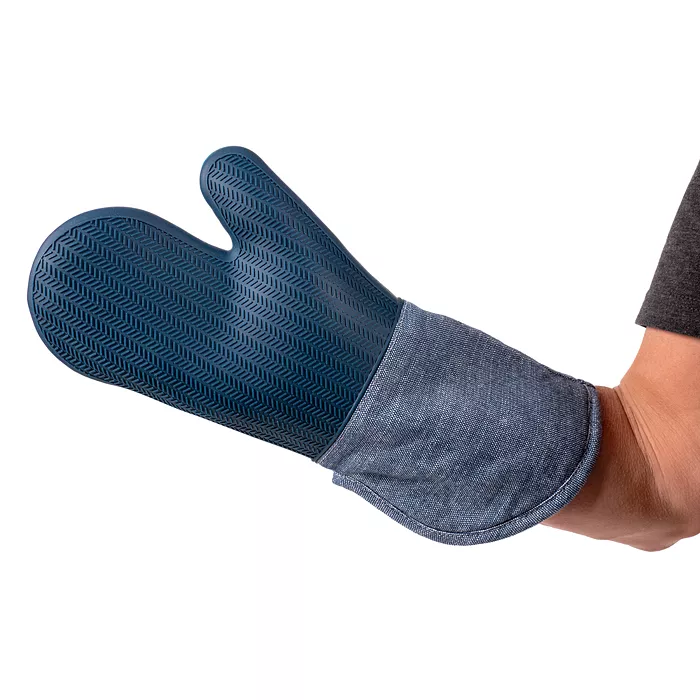 Strada Chambray Sleeve Silicone Oven Mitt – 15" – Navy - Image 2