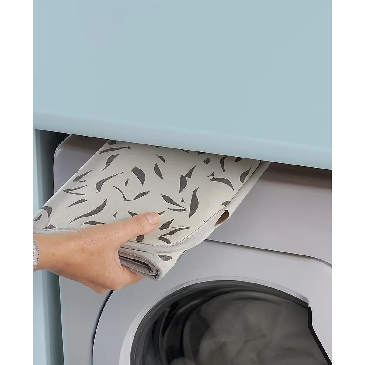 Swift Folding Iron And Steaming Mat – Ecru – 35" x 18" - Image 5