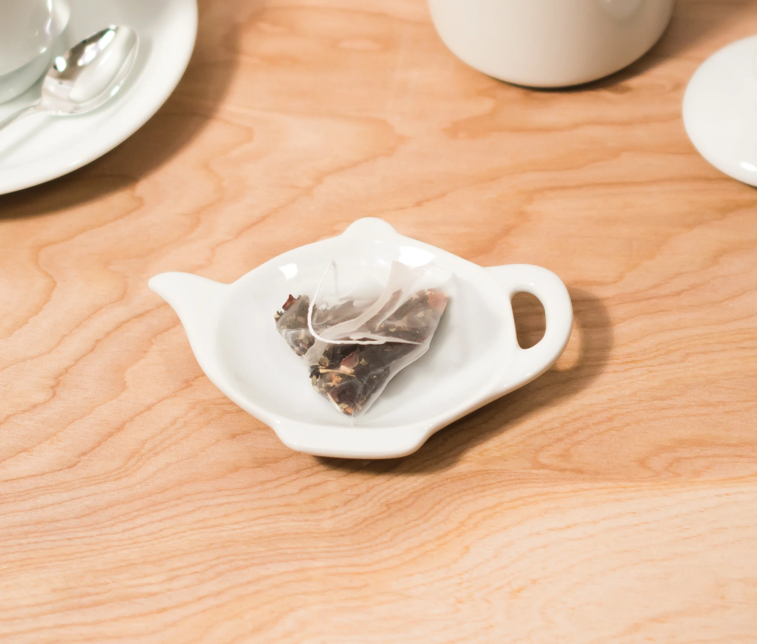 Teapot Tea Caddy – White - Image 2