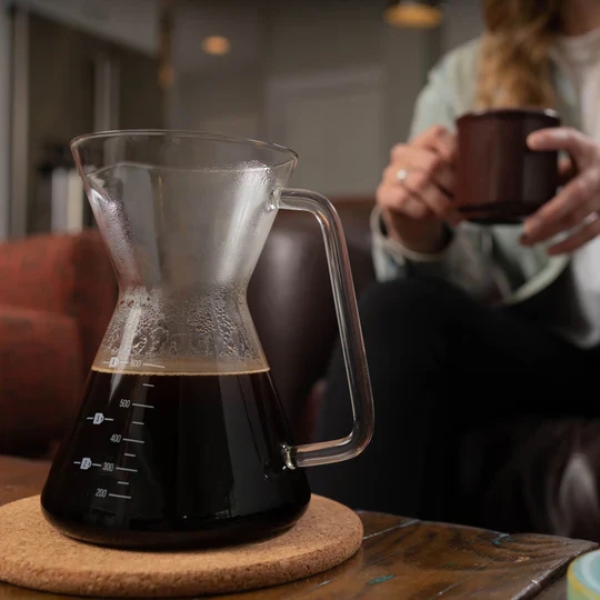 The London Sip Glass Pour Over Coffee Maker – 600ml - Image 2