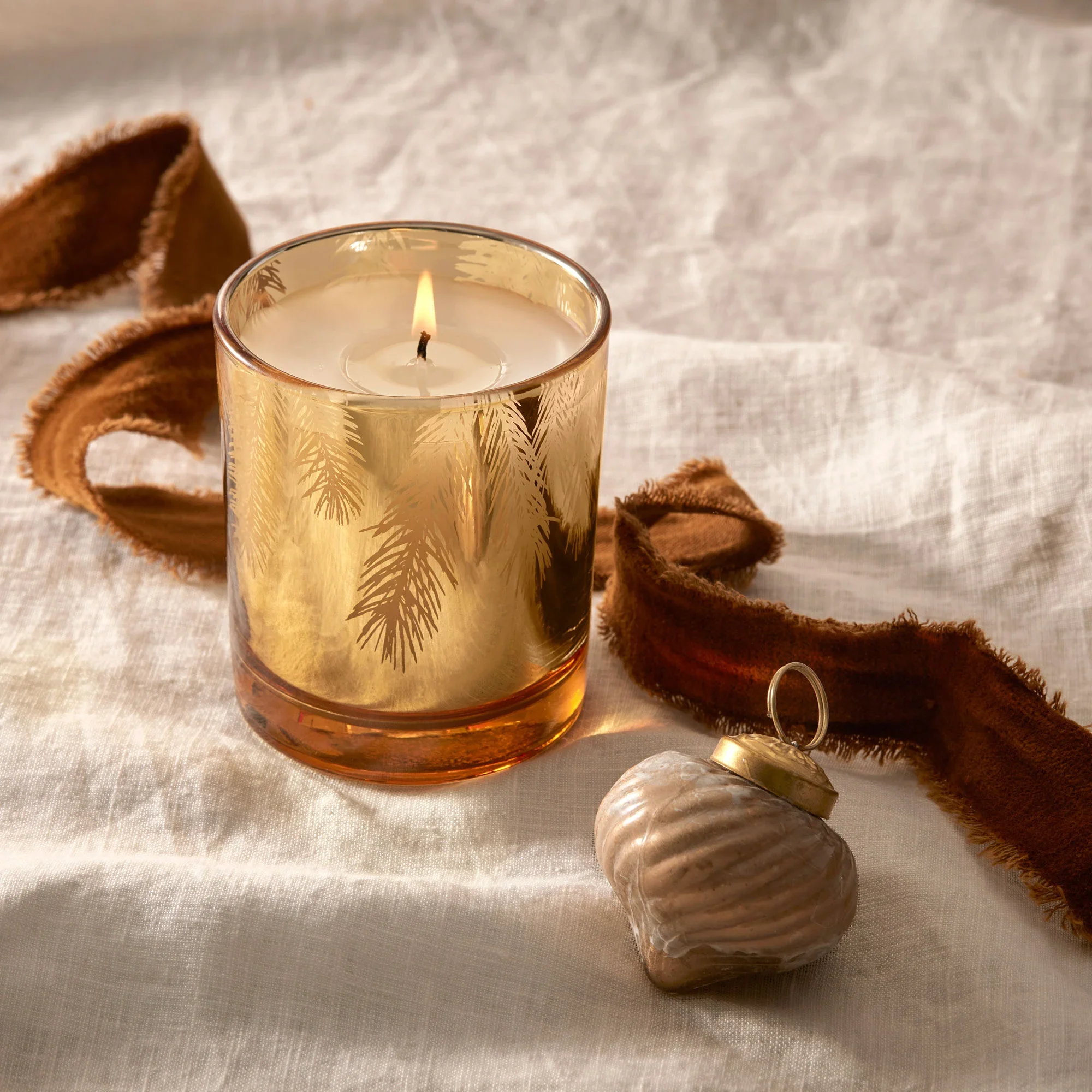 Thymes Frasier Fir Poured Candle β Gilded Gold β 6.5oz - Image 2