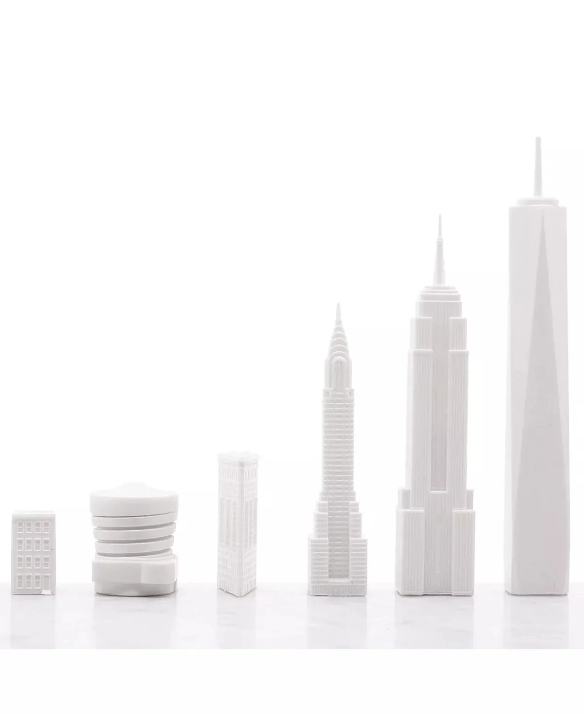 Vici New York City Chess Set - Image 4
