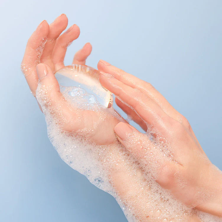 Voesh Crystal Clear Head-To-Toe Cleansing Soap - Image 3