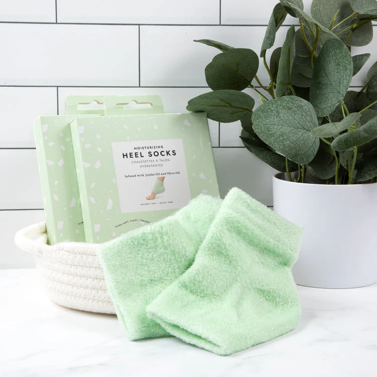 Voesh Footcare – Moisturizing Heel Socks – Green - Image 4