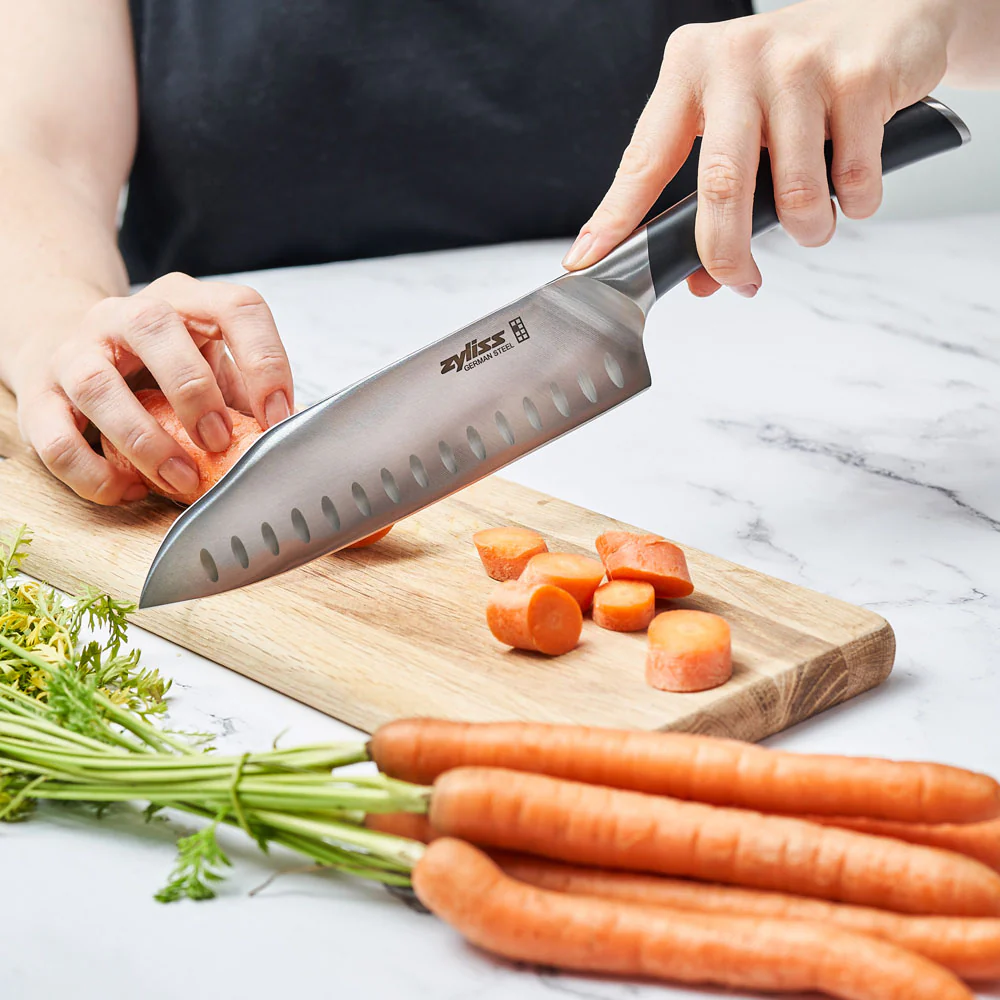 Zyliss Comfort Pro Santoku Knife – 7 in. - Image 4